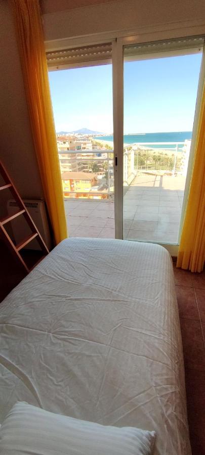 Atico Con Espectacular Terraza Frente Al Mar Appartement Peñíscola Buitenkant foto